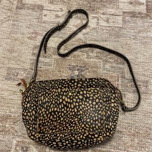 Madewell The Transport Camera Crossbody Bag in Leopard Print Calf Hair